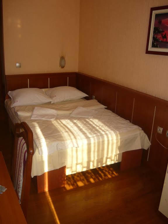 Motel Nana Banja Luka Exterior photo